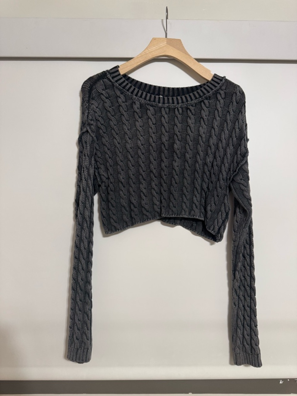 Cropped Cable Knit Sweater - Charcoal Gray